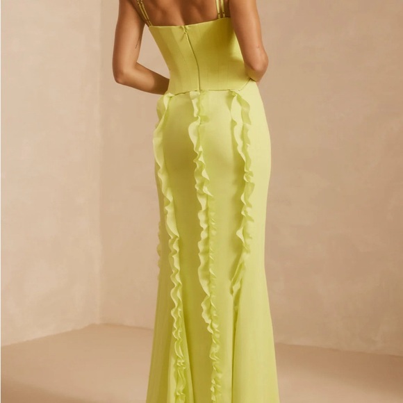 Oh Polly Perrine Dress - Picture 2 of 4